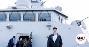 Μια φρεγάτα το μήνα και… τσουπ η αυτοδυναμία!