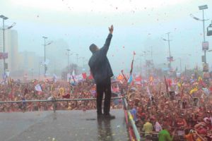 El caudillismo, el mesianismo y el lÃ­der Ãºnico, por BeltrÃ¡n Vallejo