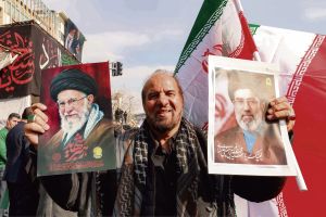 Militarisation toujours plus forte du régime, baisse du pouvoir religieux… En Iran, à quoi s’attendre après la nomination de Khamenei fils ?