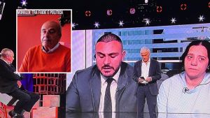 Morte di Domenico, l'ex primario del Monaldi: la dottoressa Farina non faceva espianti, l'ha costretta Oppido