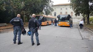 Botte alla ex dopo il codice rosso: arrestato nel giorno dell’8 marzo. Aveva il divieto di avvicinamento