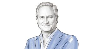 Soberón recibe Medalla de Oro