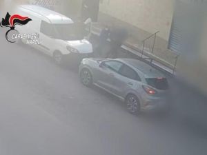 Sequestrarono un corriere