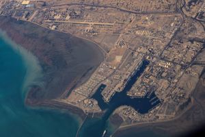 Ormuz estrangulado revela a engrenagem invisível da economia mundial