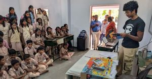 Moved by Slum Kids’ Love for Reading, 16-YO Builds Website That Helps 30000 Readers Pick the Right Books