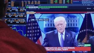 Der Iran ist schwach, aber vor dieser einen Macht bricht Trump ein