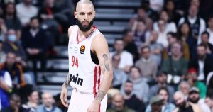 Ολυμπιακός: Βότσαλα στον Σηκουάνα