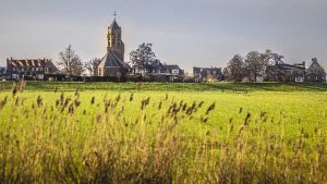 Kerken met grond denken vooral aan rendement. ‘Ook de grond is door God gemaakt, die verdient eerbied’