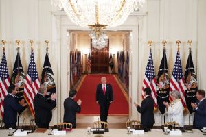 Angriff auf den Iran: Warum Donald Trump mit seinem zentralen MAGA-Versprechen bricht