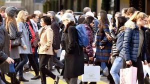 Einzelmännchen: Slampoet Kilian Ziegler macht sich Gedanken zu Vereinzelung und Teamgeist