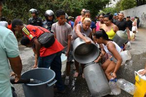 Dos gobiernos sin polÃ­ticas ante la emergencia humanitaria, por Marino J. GonzÃ¡lez R.