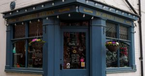 Award-winning burger joint takes over pub lease and reveals mega discounts