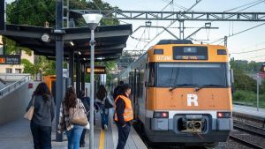 Los trenes vuelven a la R3 de Rodalies: restablecido el servicio entre La Garriga y Ripoll