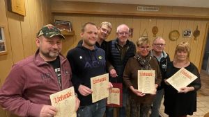 Sportangler ehren treue Mitglieder und nehmen neue Jugendliche auf