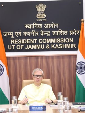 CM Omar reviews plan for expansion and modernization of JK House properties across India