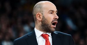 Ο Σπανούλης είσαι, έπρεπε να μείνεις και να τσαλακωθείς