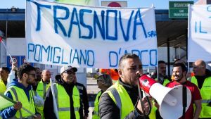 Trasnova, si apre uno spiraglio per i lavoratori: ipotesi assunzioni a Pomigliano