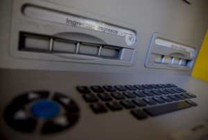 Concentració bancària i exclusió personal, les dues cares de la moneda