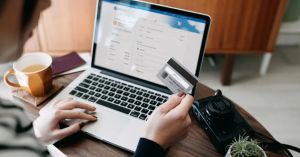 Consumidores abandonam compras sem método de pagamento preferido