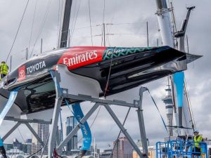 Coppa America, Napoli si prepara ad ospitare anche tanti superyacht: affidati i servizi