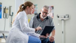 Teilzeit in der Medizin: Mit weniger Bürokratie gibt es auch mehr Arztpraxen