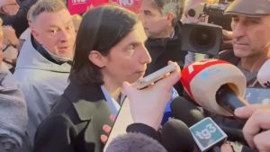 Elly Schlein a Venezia per dire 