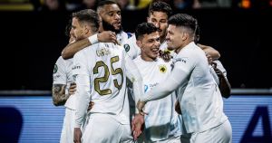 Πω πω πω μια ΑΕΚαρα, με 4άρα είναι ήδη στην 8άδα!