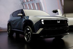 Honda-aandelen kelderen >6%; autobouwer verwacht eerste jaarverlies