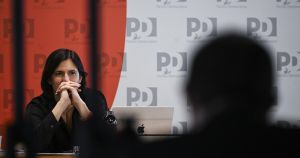 La traballante tenuta delle coalizioni, garantita dal masochismo e poco altro