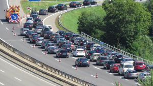 Brückenschaden auf A81 sorgt für Staus: So lange dauert die Sperrung zwischen Engen und Geisingen an