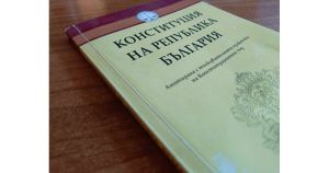“Избийте всички! Господ ще познае своите!”