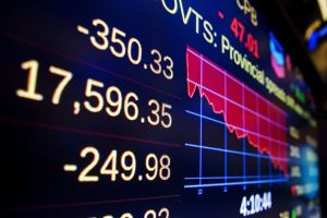 US Stock Market Today: Major Indexes Stabilize with Modest Gains as Oil Prices Ease