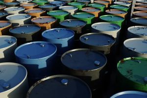 Pétrole: doit-on se doter d’une réserve stratégique comme les États-Unis?