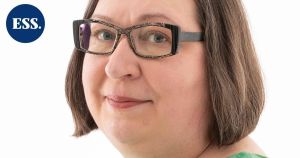 Nina Rädyn kolumni | Luunapit ja tukkapöllyt ovat sitä vanhaa aikaa, jota ei enää kaivata