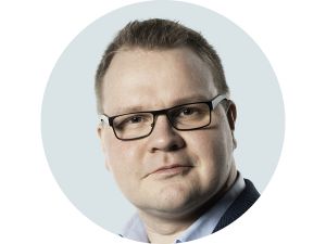 Orpon hallituksen tärkein tavoite uhkaa nyt upota Hormuzinsalmeen