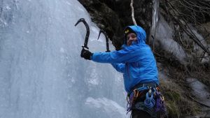 Coltelli pieghevoli fuorilegge, Cai e fungaioli: «Scelta assurda»