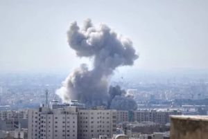 Πόλεμος στη Μέση Ανατολή: Επιπτώσεις και Στρατηγικές Επιλογές για την Ελλάδα