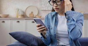 Beware the fake text messages that can cost you thousands