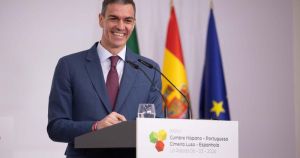 Sánchez arrasa con su reacción a la prohibición de Europa de que la IA cree imágenes sexuales sin consentimiento