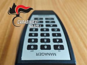 Presi 2 ladri di carburante: usavano un dispositivo per controllare la pompa del distributore a distanza