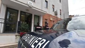 Furto al supermercato: ruba 47 spazzolini elettrici per un valore di oltre 1200 euro