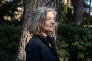 „Heute müssen Sie noch nicht traurig sein“: Unterwegs mit einer Berliner Bestatterin