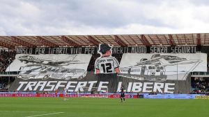 La Mare scende in campo: ’Trasferte libere’