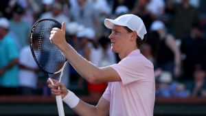 Sinner torna a 1000, Indian Wells è suo. Due tie-break d’oro: sconfitto Medvedev