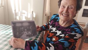Dolores Noceda, tapiega de 89 años, fue una de las cientos de trabajadoras de la industria conservera de Tapia: 