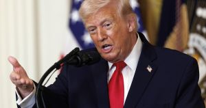 Trump e il magheggio del free speech. L'America della libertà di parola o delle parole in libertà?