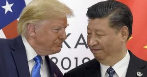 Κίνα: «Διατηρούμε επικοινωνία με τις ΗΠΑ» για την επίσκεψη Τραμπ