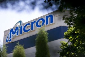 Micron Technology Shares Jump 5% to $426.13 as AI-Driven HBM Demand Fuels Rally Ahead of Earnings