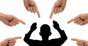 Handle Criticism With Grace by Overcoming Defensiveness