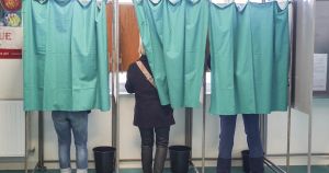 Elie Guéraut : « La rente historique du PS et de LR aux municipales continue de s’effriter »